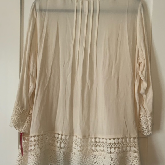 Xhiliration Tunic Cover - Picture 2 of 5